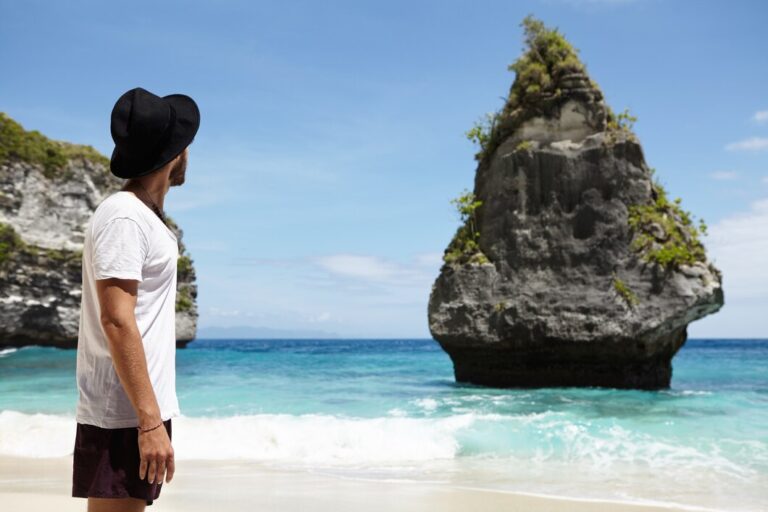 Nusa Penida Island In Bali: Travel Guide & How To Visit