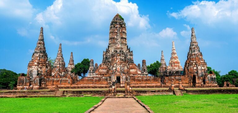 Angkor Wat Itinerary: 4 Days In Siem Reap Cambodia